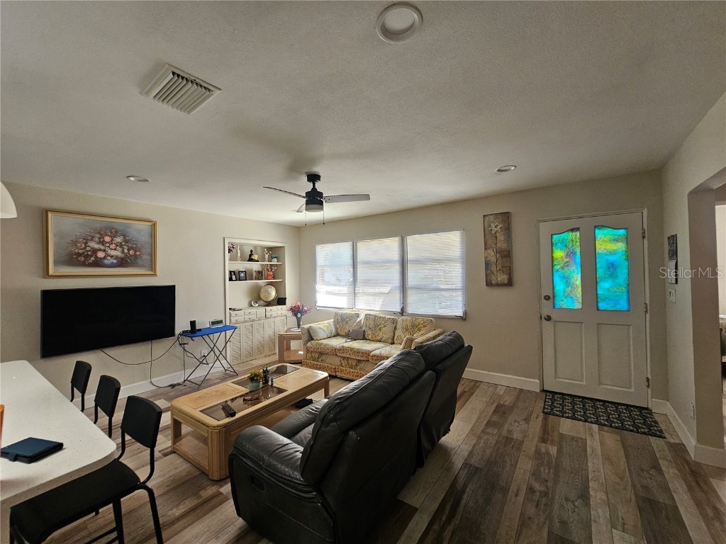 8400 56th Street N Pinellas Park FL 33781 TB8452684 image5