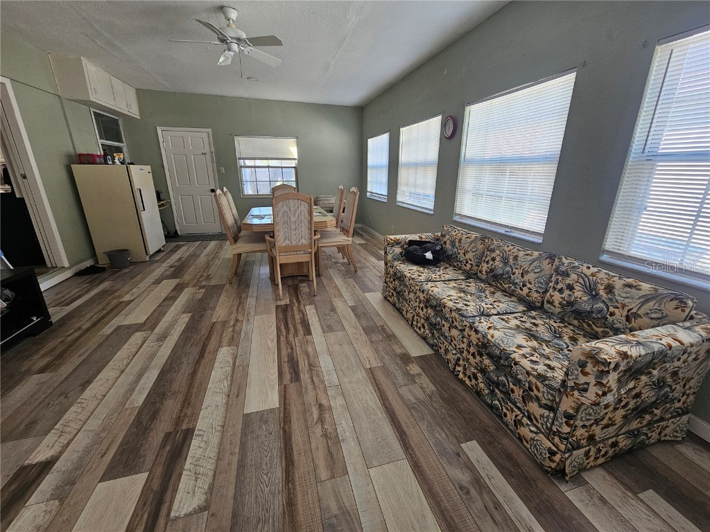 8400 56th Street N Pinellas Park FL 33781 TB8452684 image8