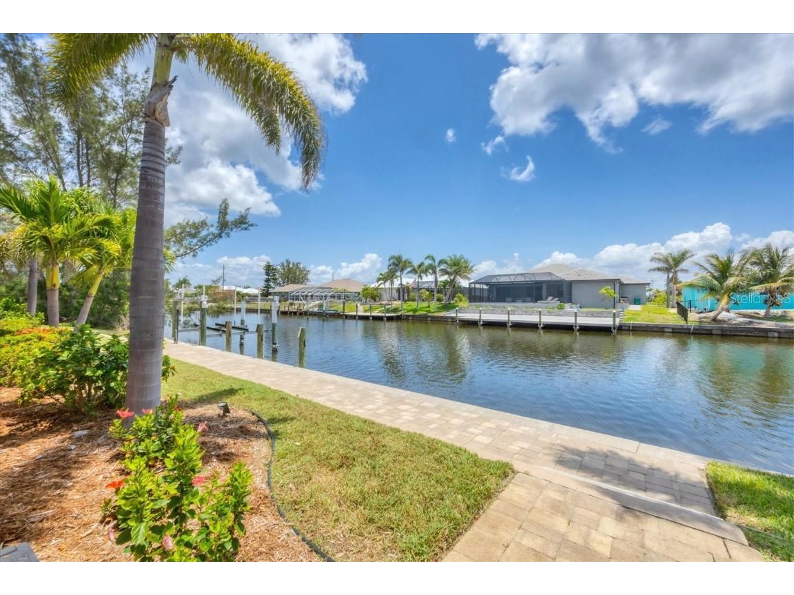 8400 Antwerp Circle Port Charlotte FL 33981 D6142173 image44