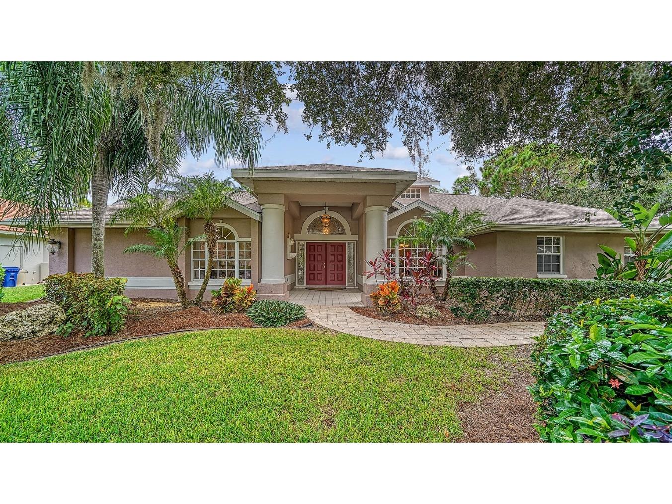 8400 Woodbriar Drive Sarasota FL 34238 A4546506 image1
