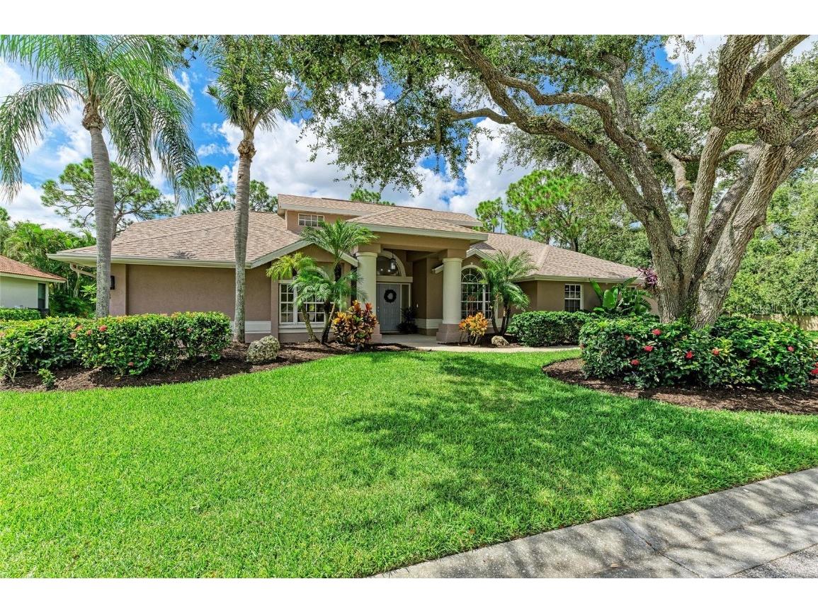 8400 Woodbriar Drive Sarasota FL 34238 C7513157 image1