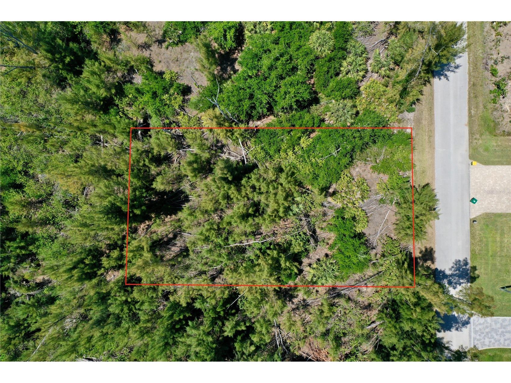 8401 Antwerp Circle Port Charlotte FL 33981 C7525614 image2