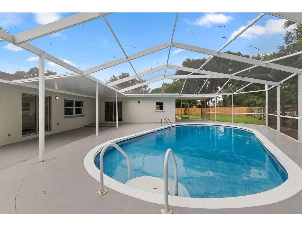 8401 Blackstone Court Tampa FL 33615 - TAMPA BAY TB8443976 image12