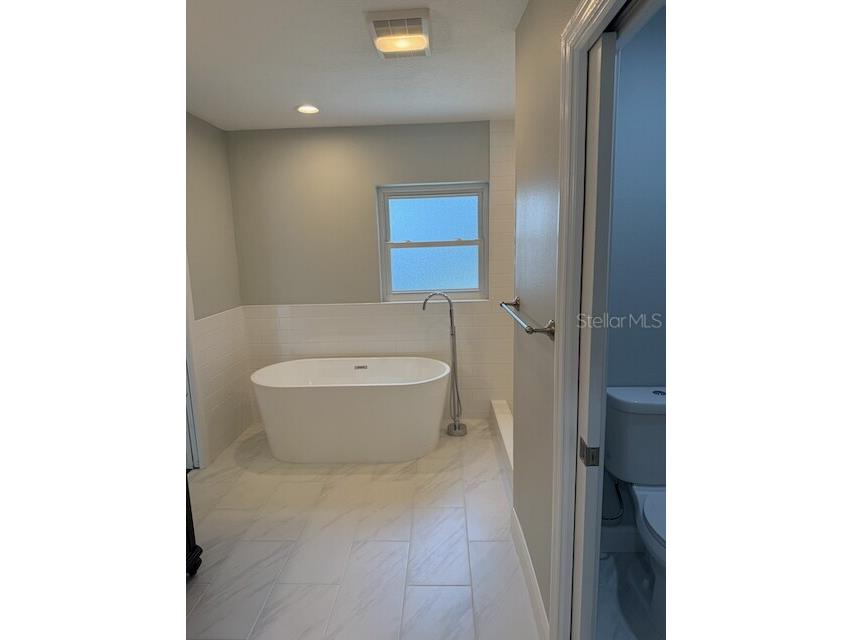 8401 Blackstone Court Tampa FL 33615 - TAMPA BAY TB8443976 image27