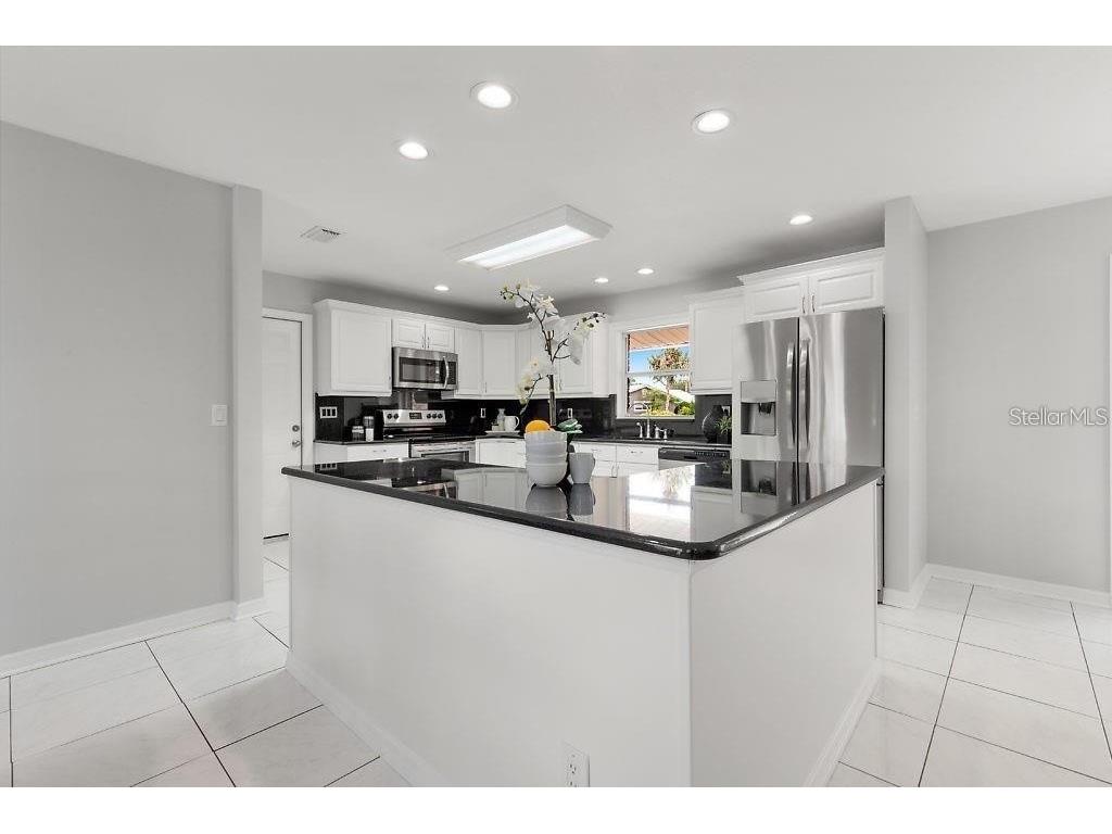 8401 Blackstone Court Tampa FL 33615 - TAMPA BAY TB8443976 image61