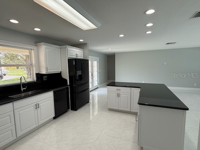 8401 Blackstone Court Tampa FL 33615 - TAMPA BAY TB8443976 image8