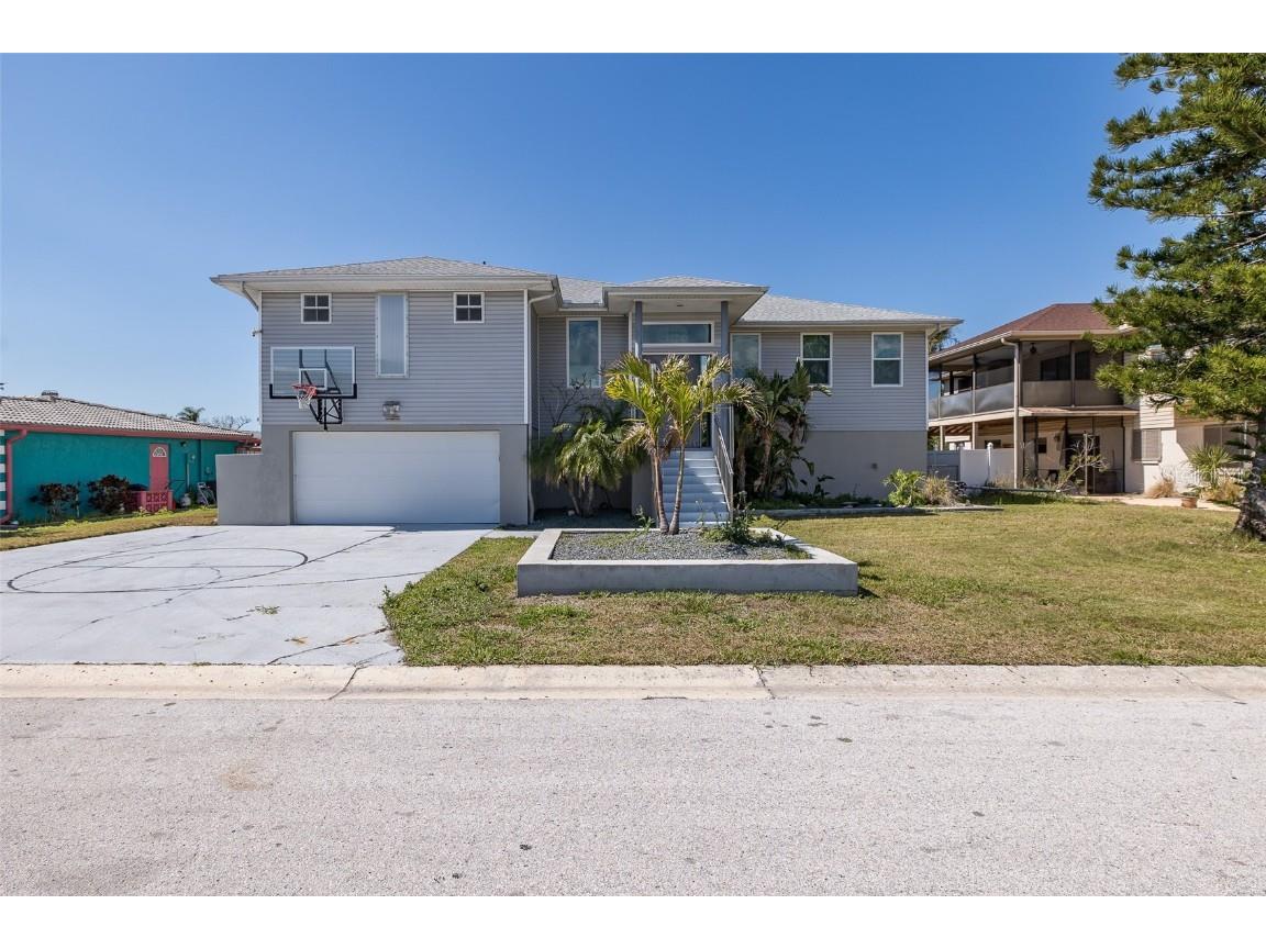 8401 Carolyn Drive Port Richey FL 34668 W7872989 image1