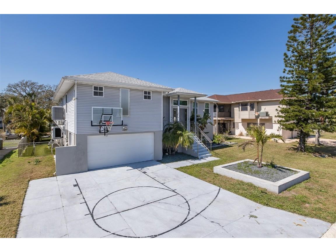 8401 Carolyn Drive Port Richey FL 34668 W7872989 image3