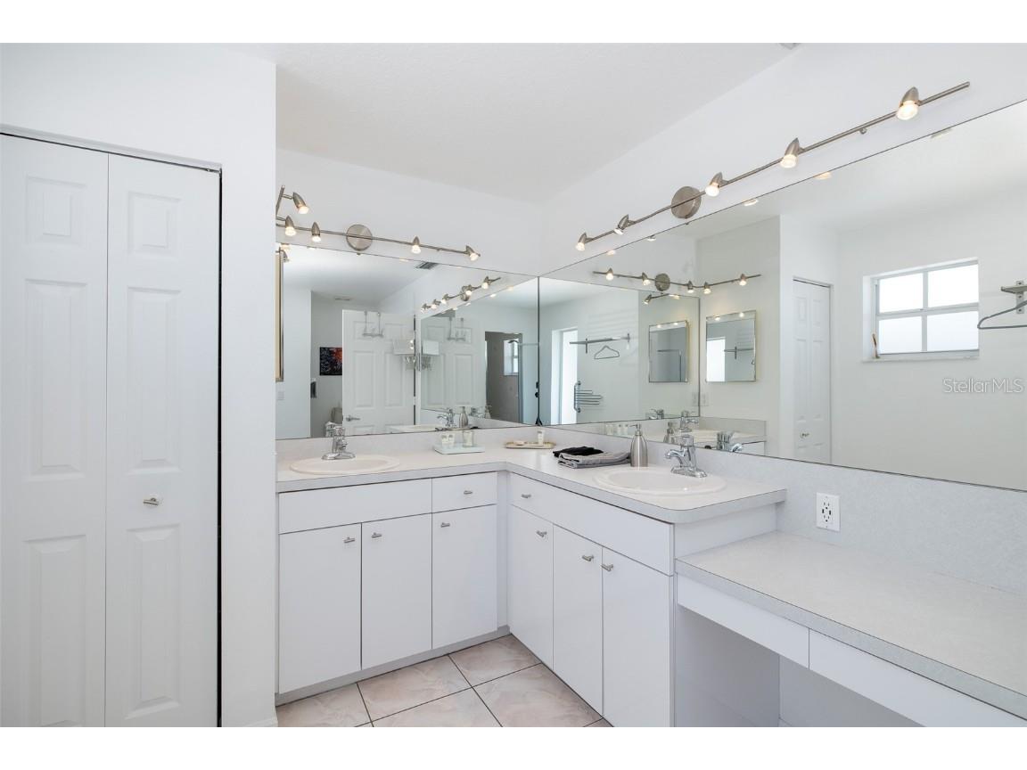 8401 Carolyn Drive Port Richey FL 34668 W7872989 image30