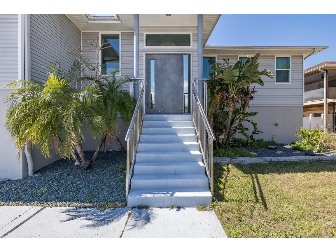 8401 Carolyn Drive Port Richey FL 34668 W7872989 image6