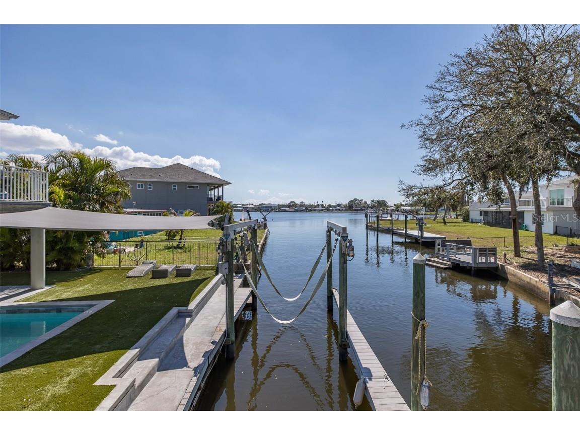 8401 Carolyn Drive Port Richey FL 34668 W7872989 image61