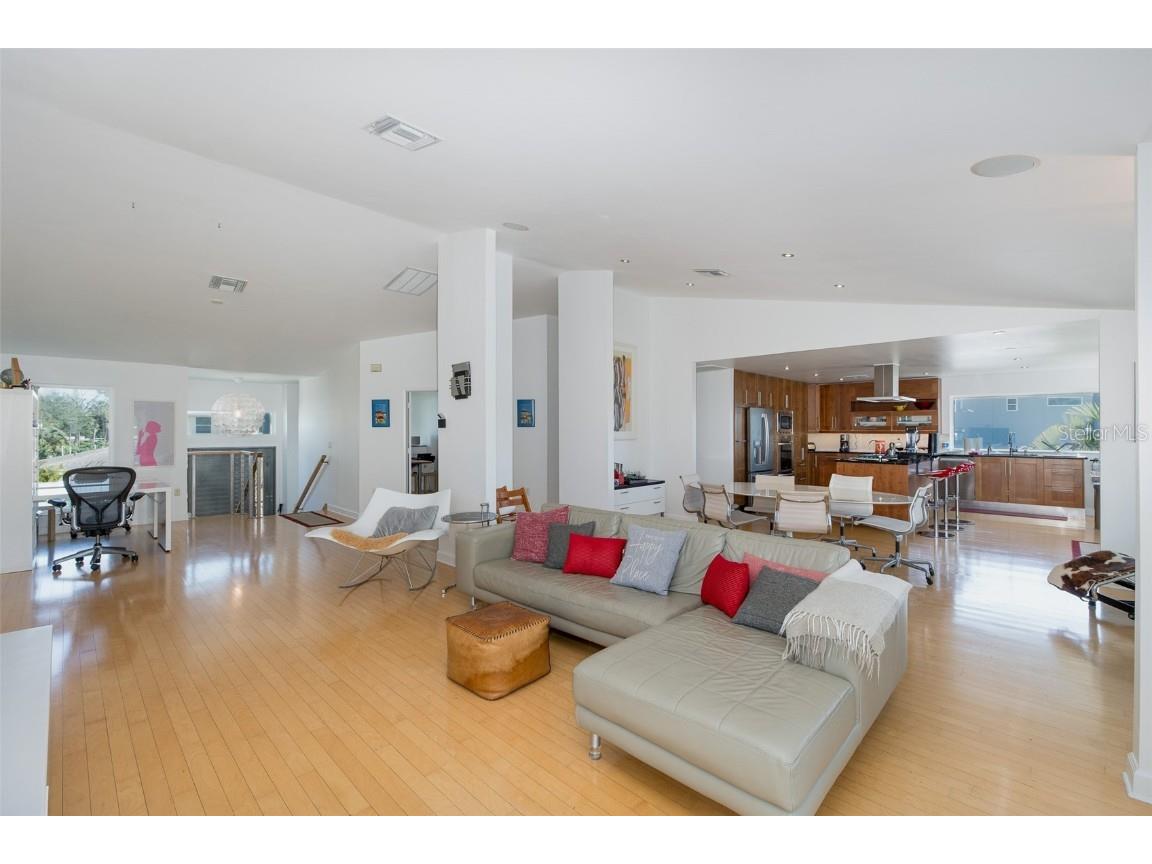 8401 Carolyn Drive Port Richey FL 34668 W7872989 image8