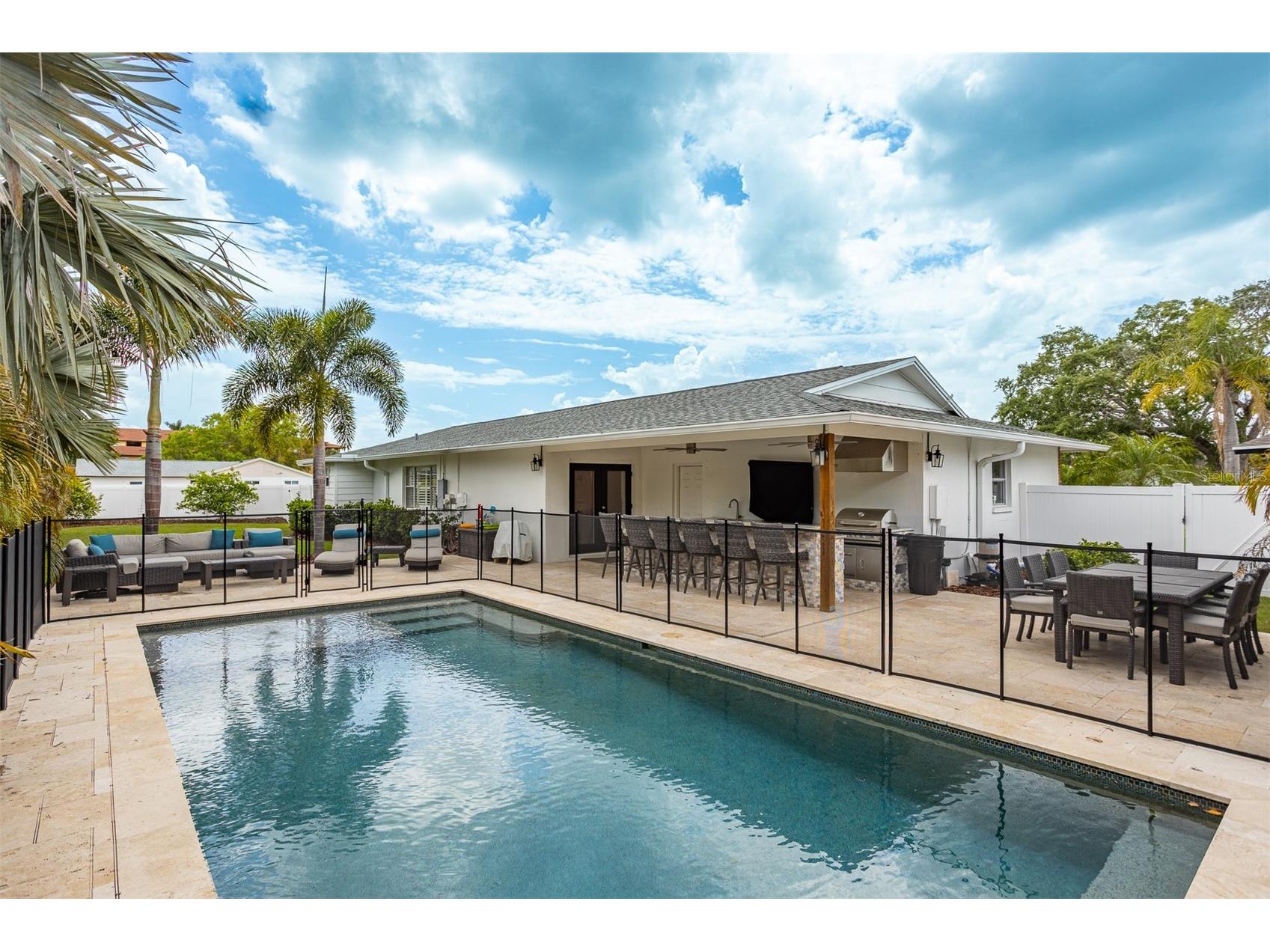 8401 Granite Place Tampa FL 33615 TB8500573 image2