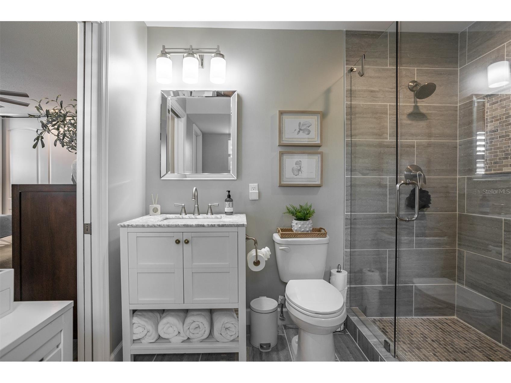 8401 Granite Place Tampa FL 33615 TB8500573 image22