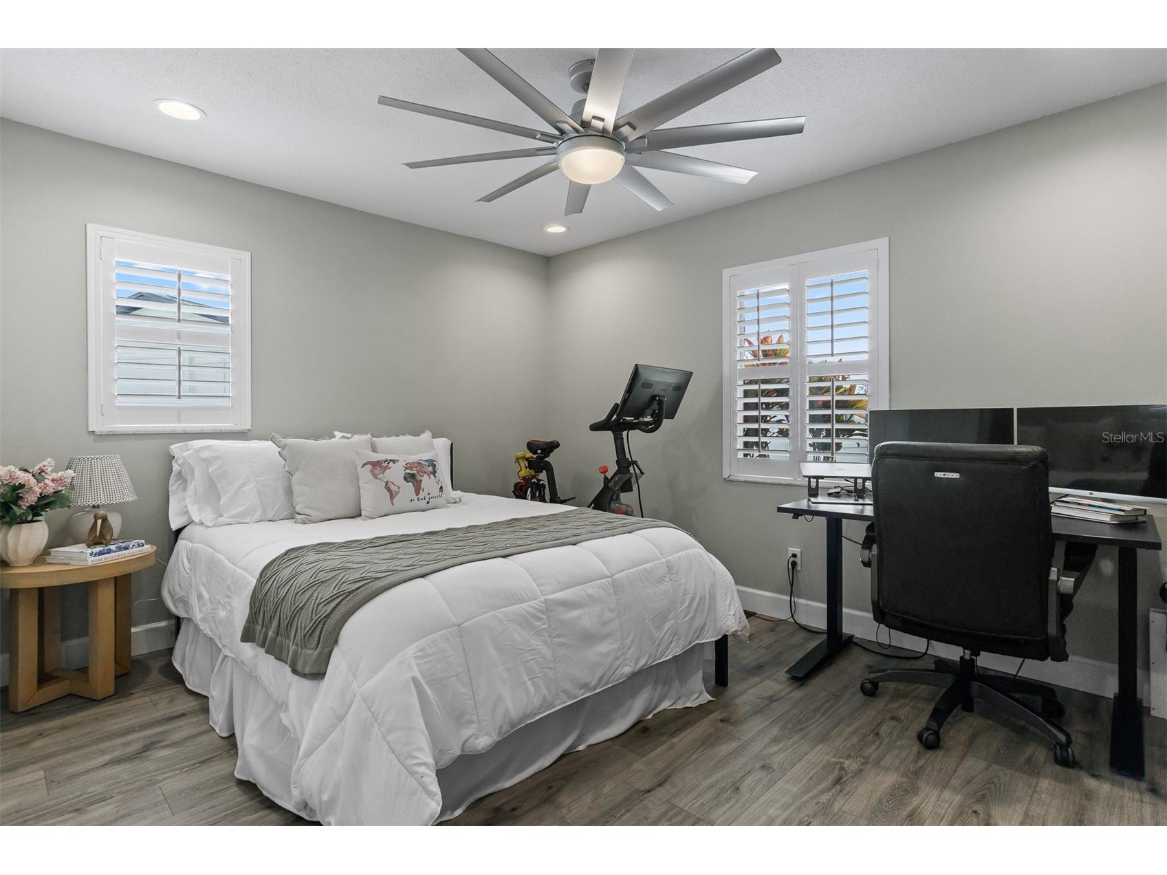 8401 Granite Place Tampa FL 33615 TB8500573 image25