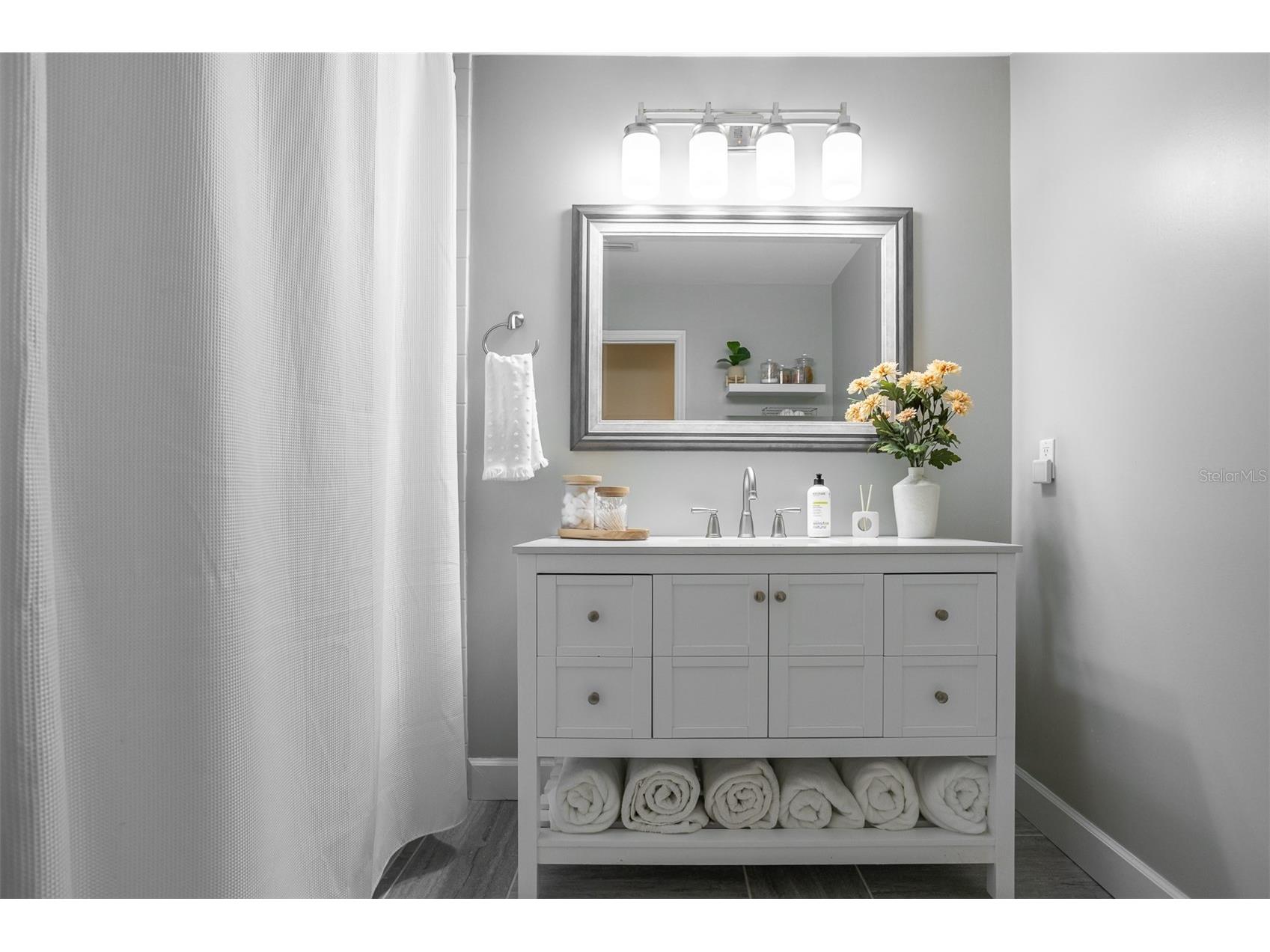 8401 Granite Place Tampa FL 33615 TB8500573 image28