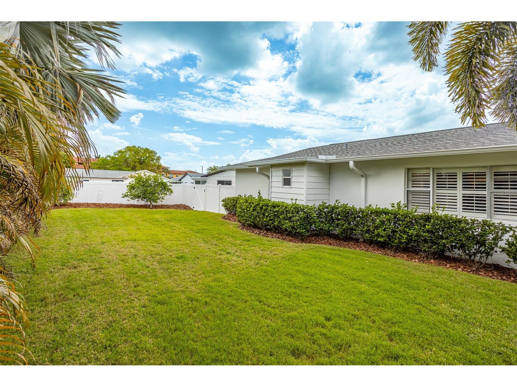 8401 Granite Place Tampa FL 33615 TB8500573 image36