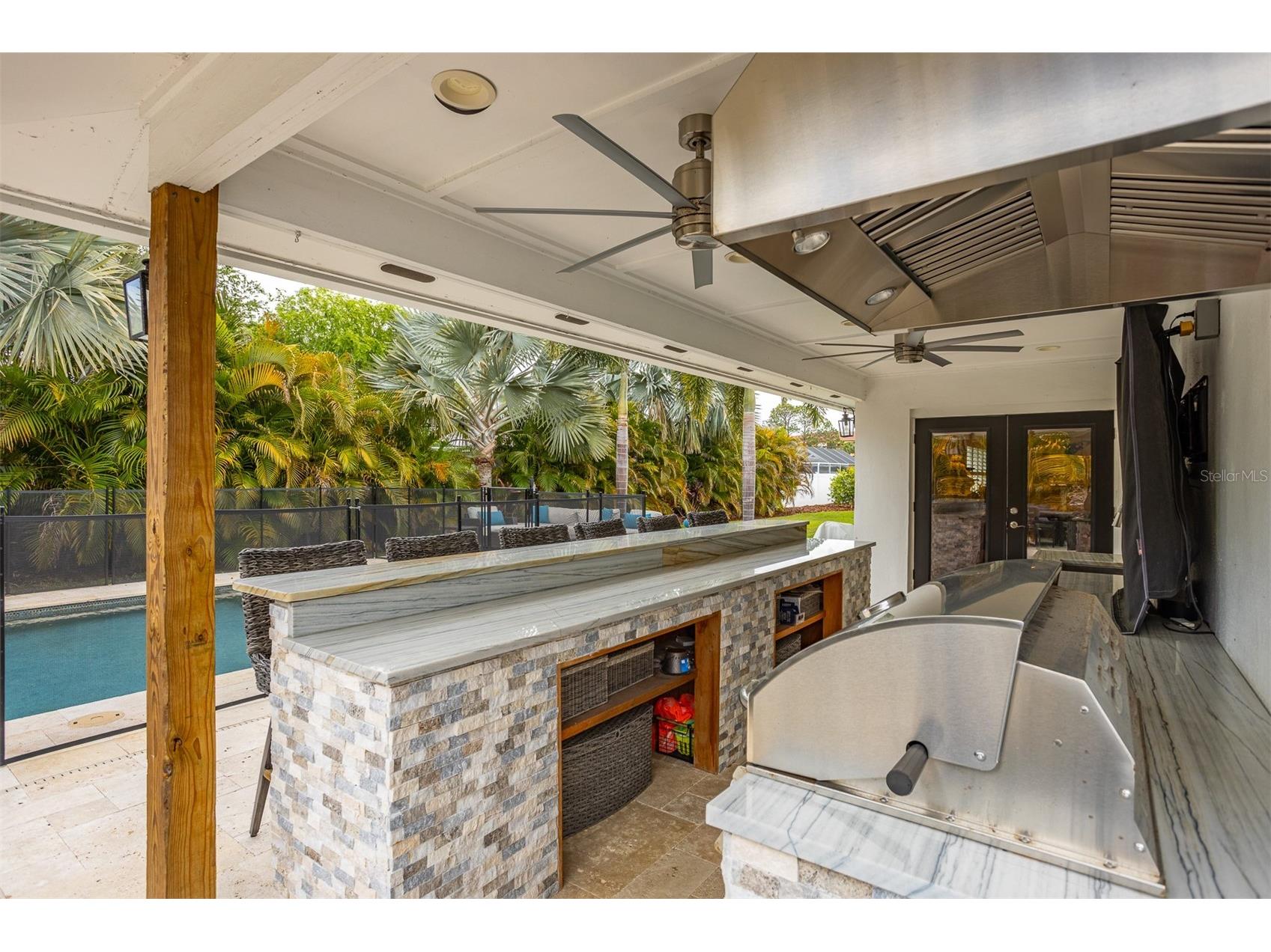 8401 Granite Place Tampa FL 33615 TB8500573 image40