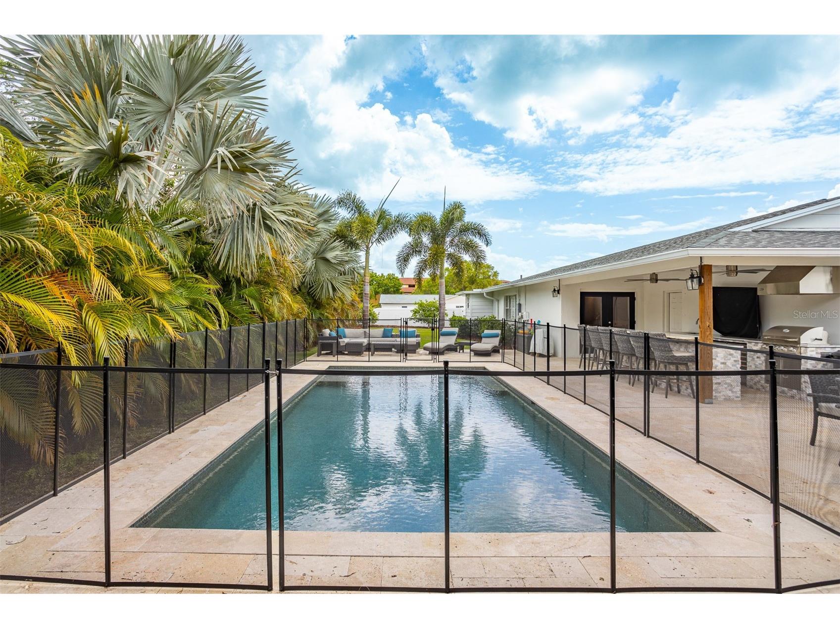 8401 Granite Place Tampa FL 33615 TB8500573 image41
