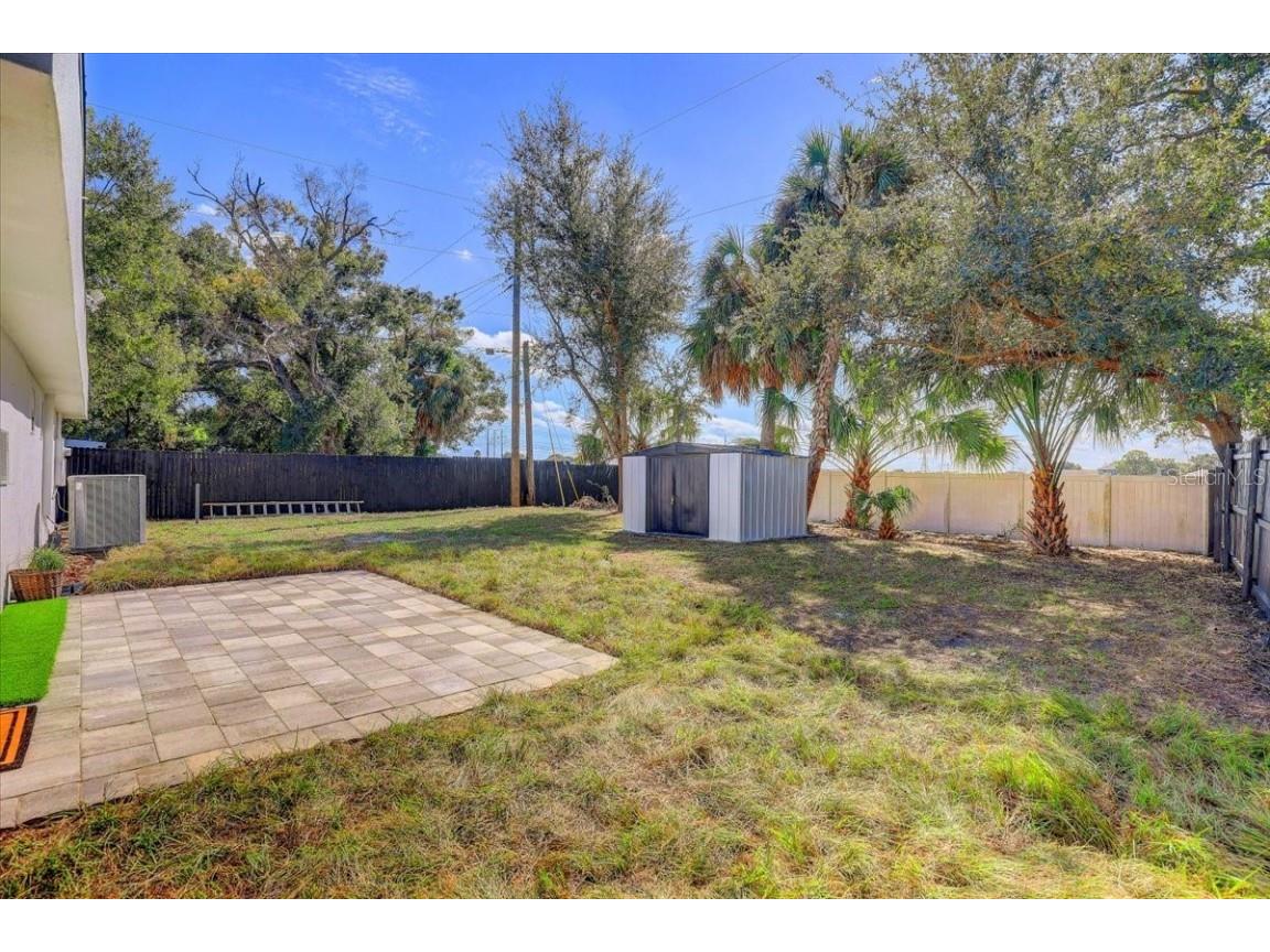 8401 Libby Lane Tampa FL 33619 TB8441004 image18