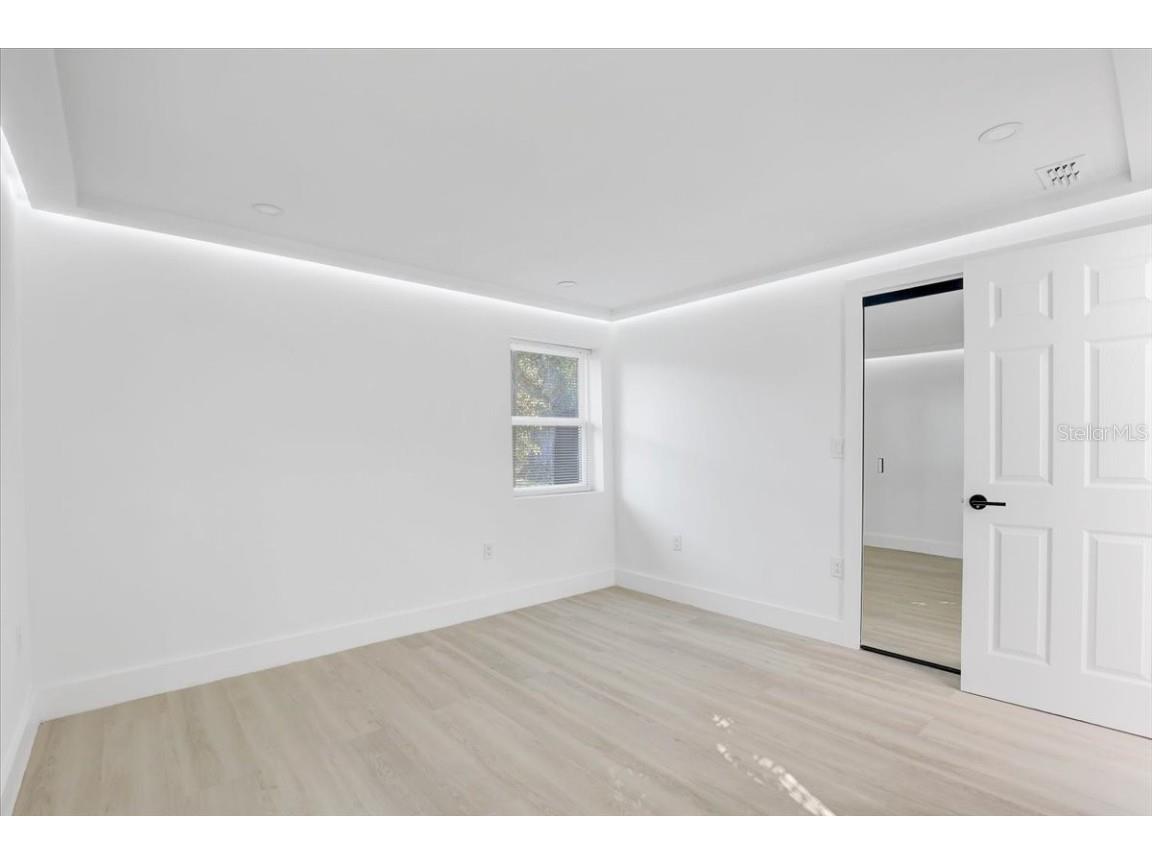 8401 Libby Lane Tampa FL 33619 TB8441004 image9