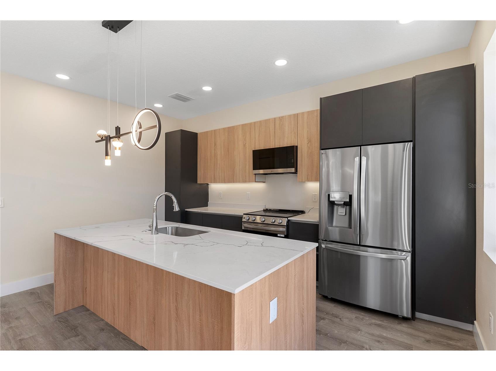 8401 Modano Place Tampa FL 33614 TB8505071 image11