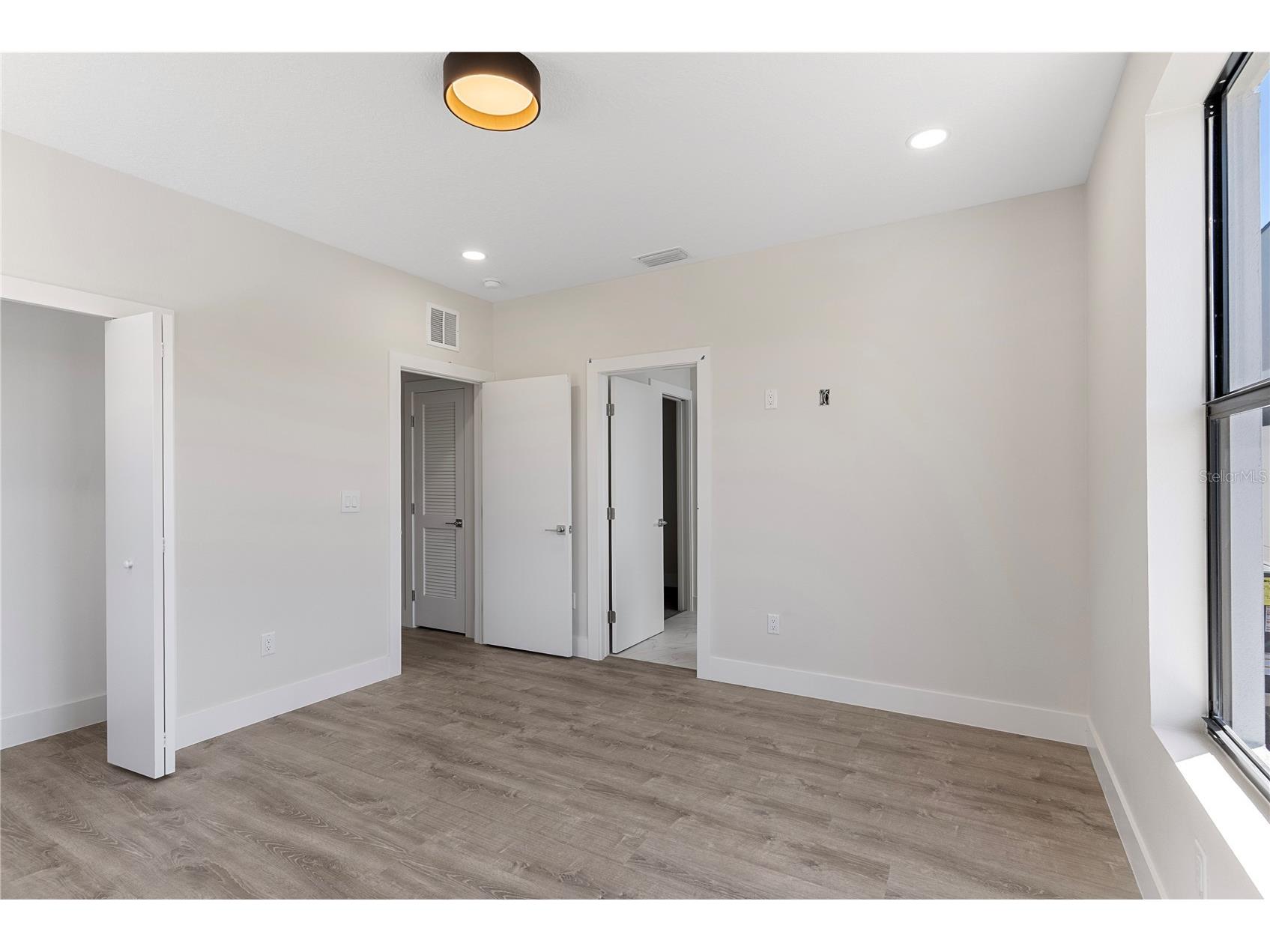 8401 Modano Place Tampa FL 33614 TB8505071 image20