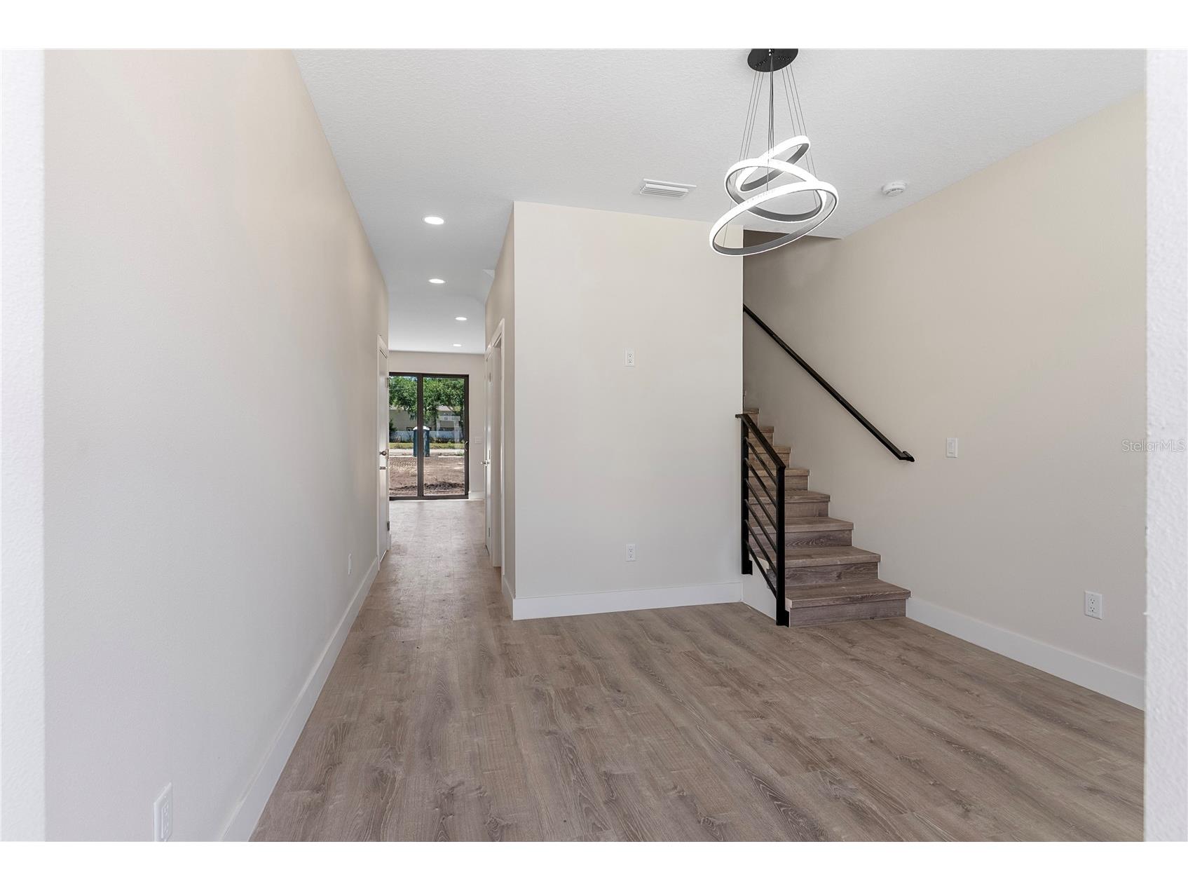 8401 Modano Place Tampa FL 33614 TB8505071 image3