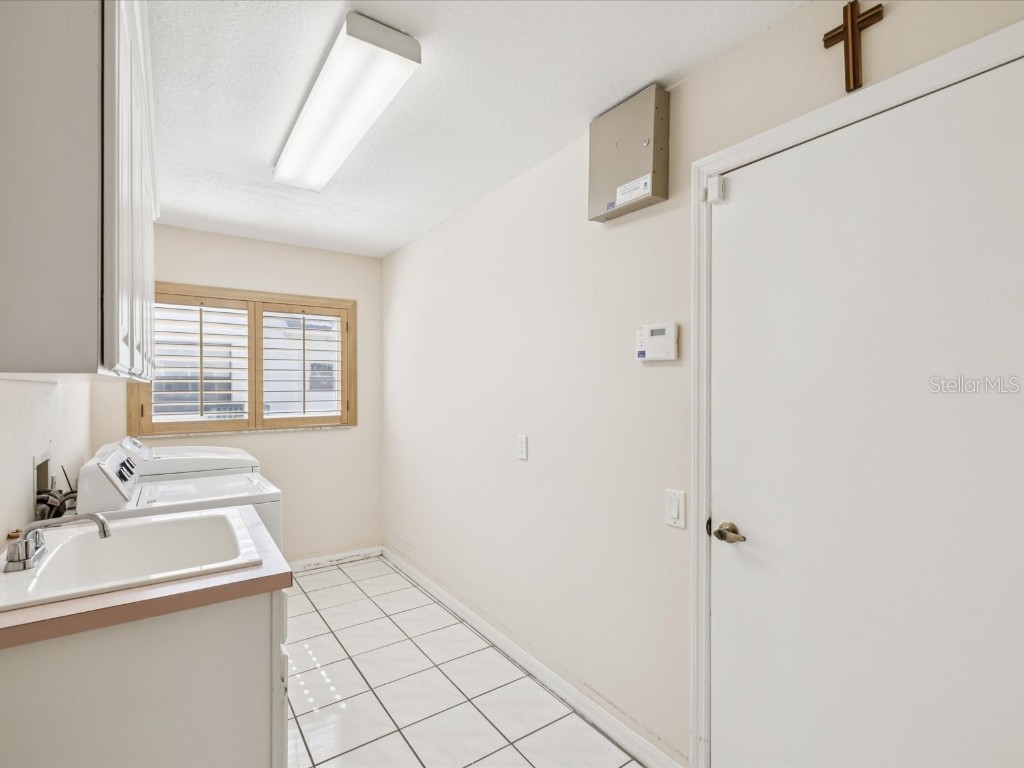 8401 Pavilion Drive Hudson FL 34667 W7876736 image34