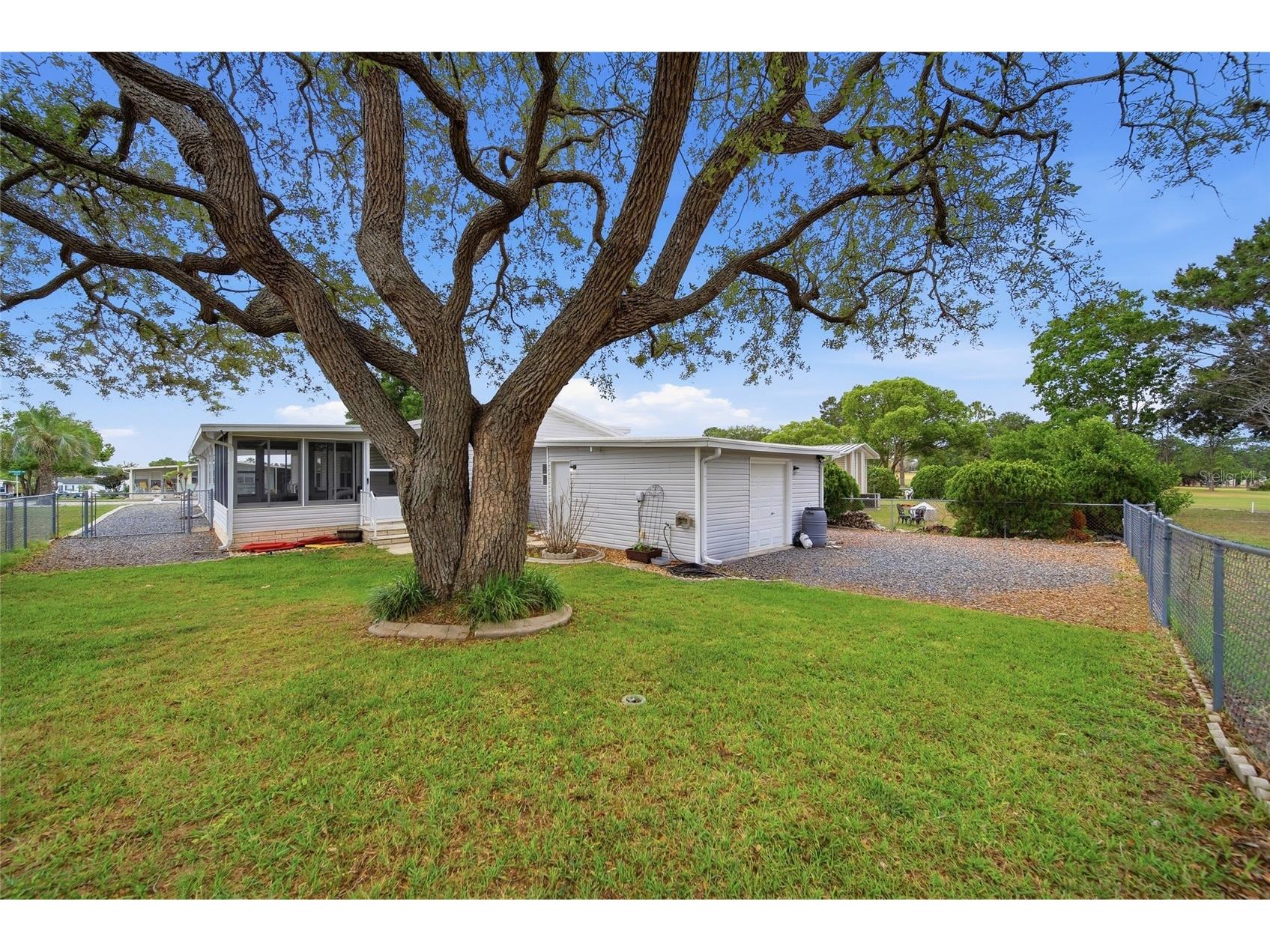 8401 Weatherford Avenue Brooksville FL 34613 W7885359 image24