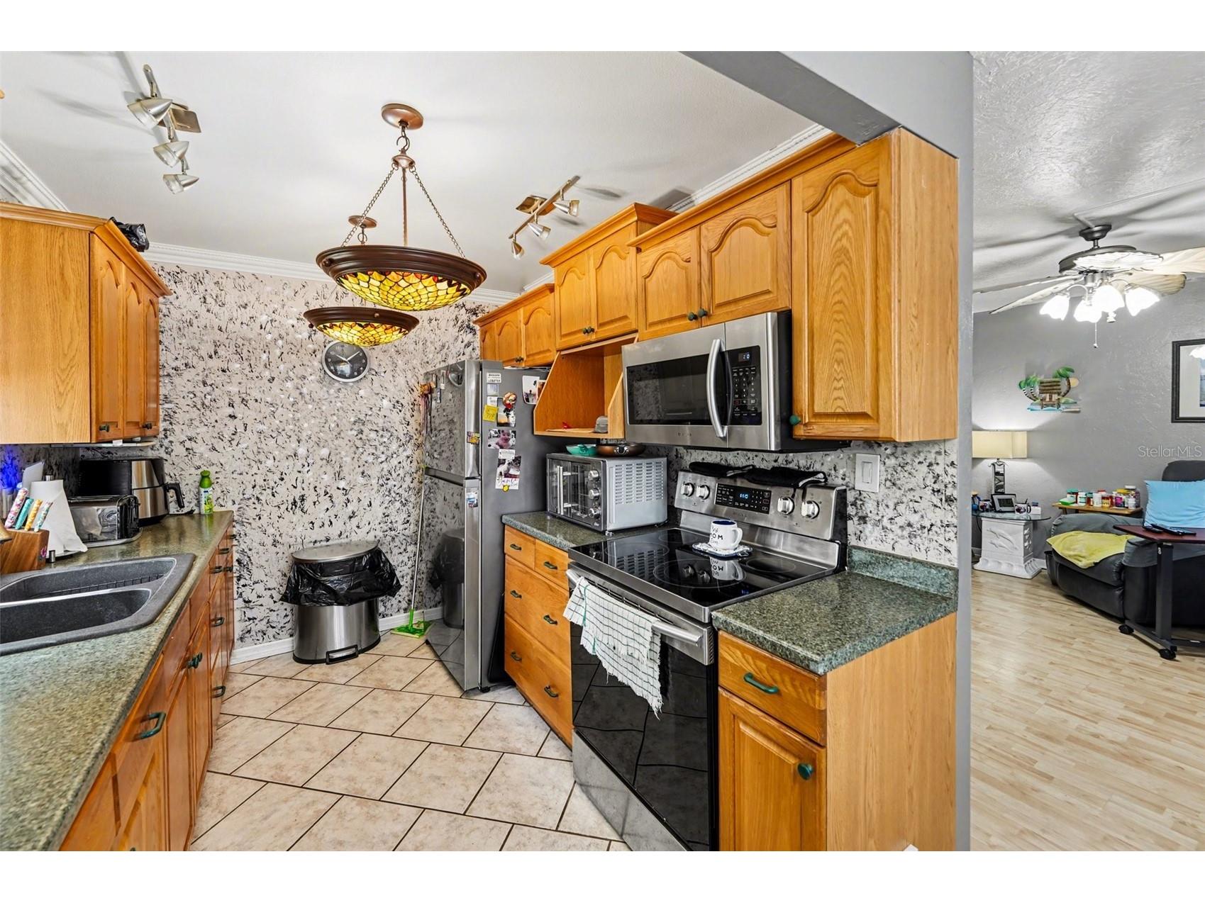 8402 111th Street N #101 Seminole FL 33772 TB8497702 image12