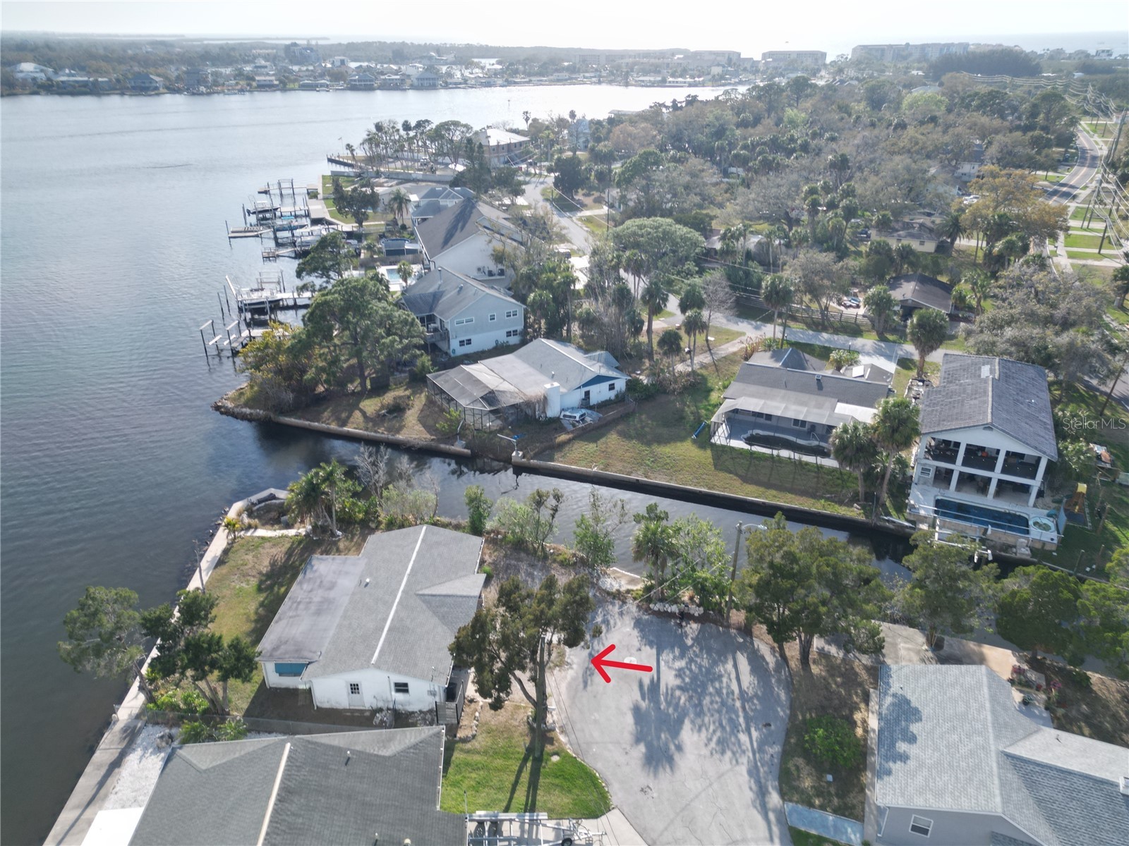 8402 Damen Lane Port Richey FL 34668 - MILLER BAYOU W7883700 image15