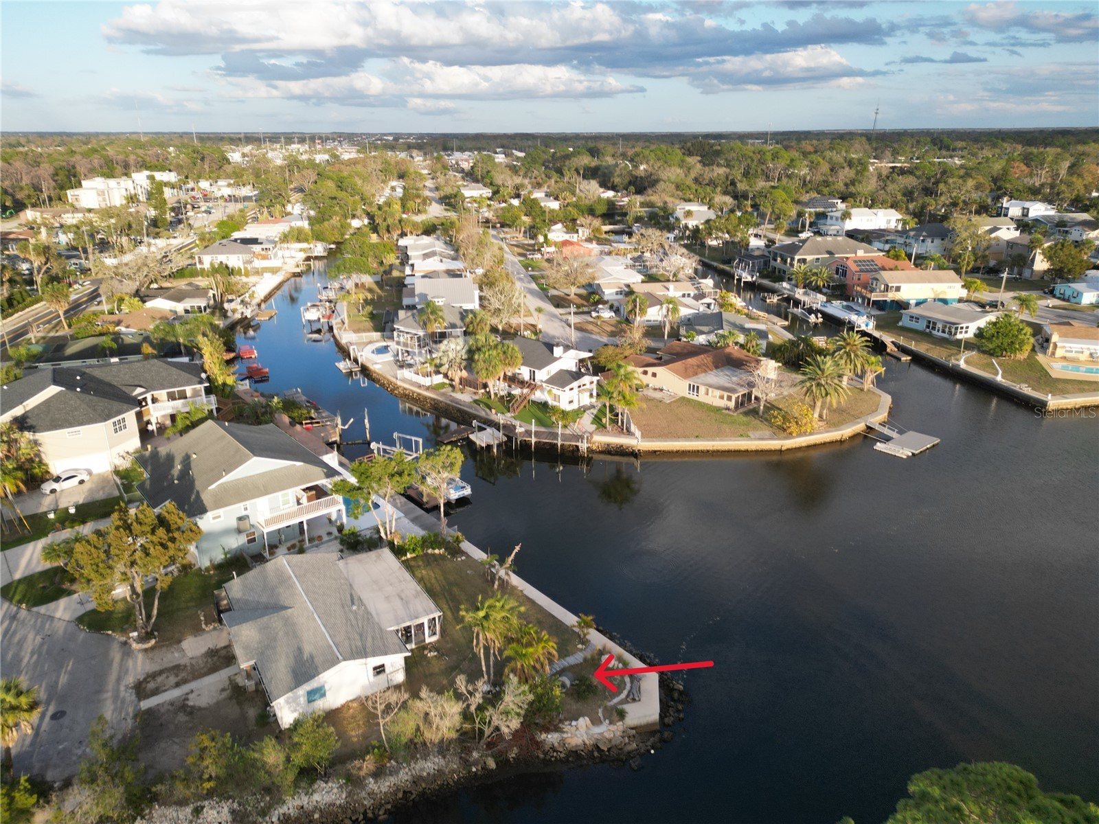 8402 Damen Lane Port Richey FL 34668 - MILLER BAYOU W7883700 image8