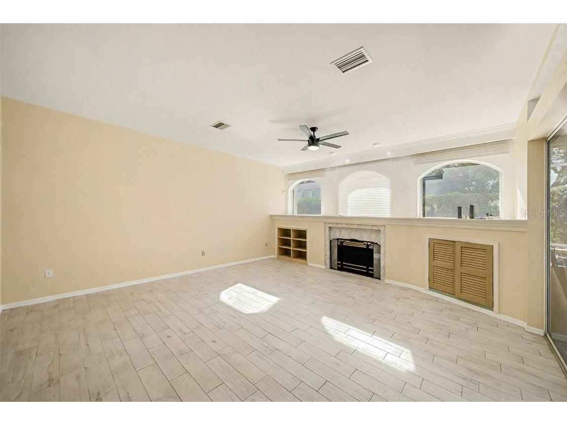 8402 Maybelle Drive Weeki Wachee FL 34613 TB8455689 image16