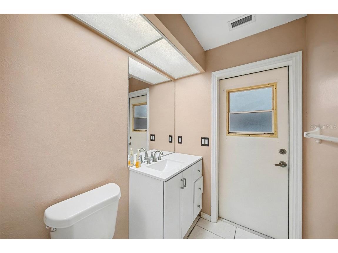 8402 Maybelle Drive Weeki Wachee FL 34613 TB8455689 image29