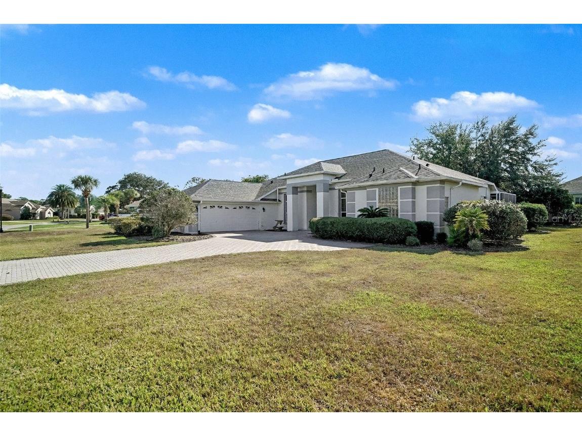 8402 Maybelle Drive Weeki Wachee FL 34613 TB8455689 image3