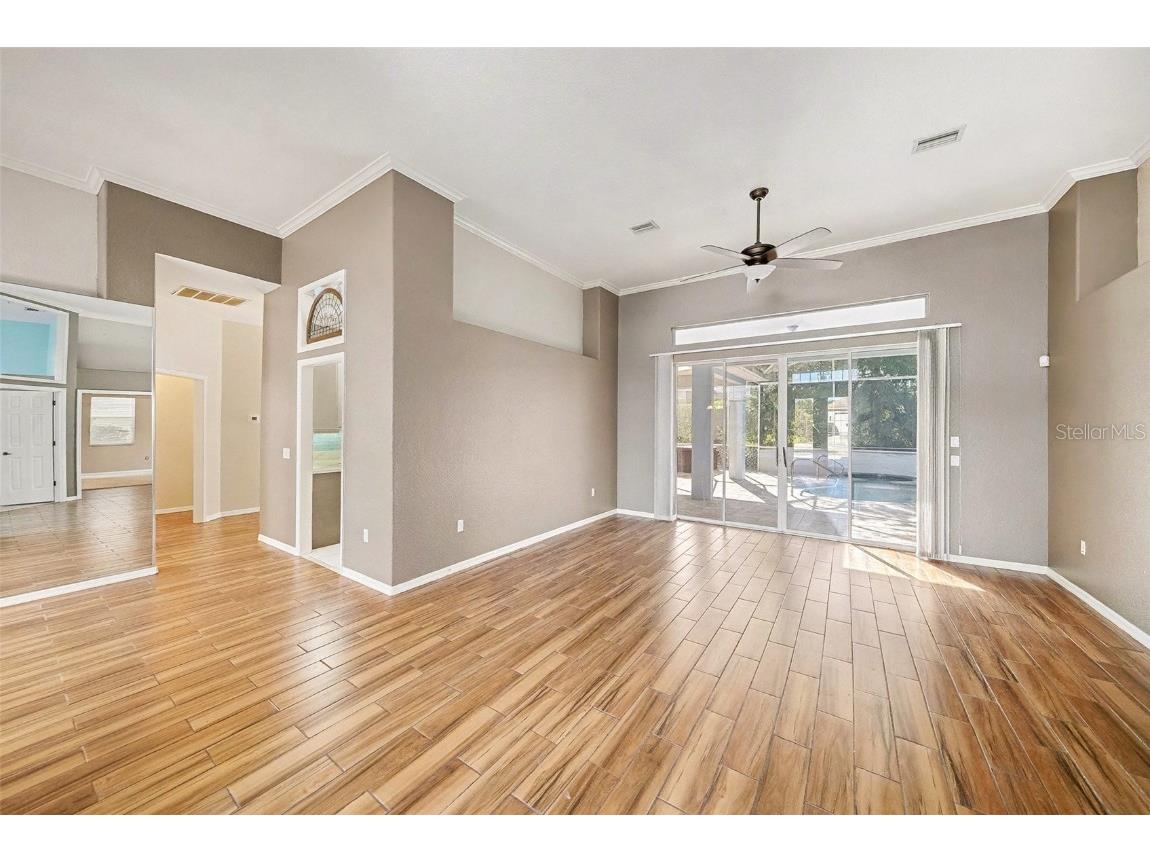 8402 Maybelle Drive Weeki Wachee FL 34613 TB8455689 image5