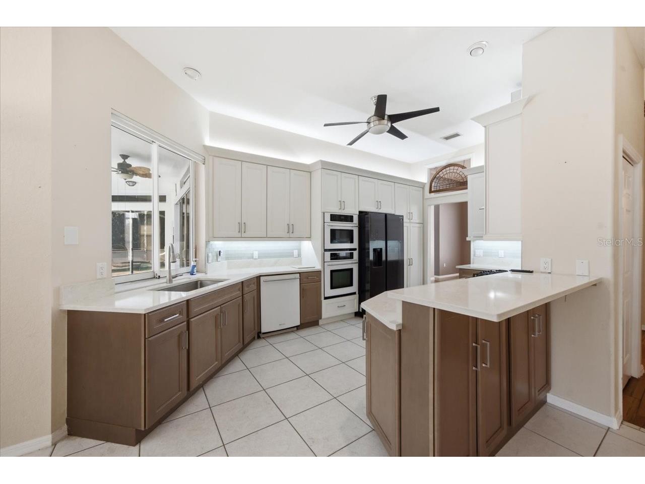 8402 Maybelle Drive Weeki Wachee FL 34613 W7887225 image18