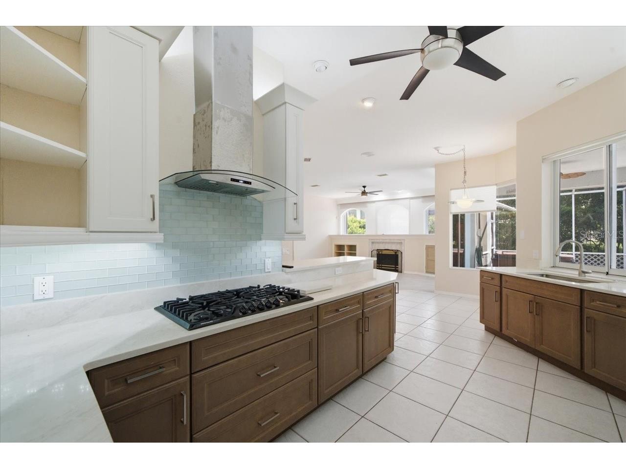 8402 Maybelle Drive Weeki Wachee FL 34613 W7887225 image24