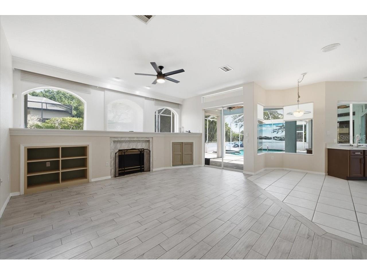 8402 Maybelle Drive Weeki Wachee FL 34613 W7887225 image33