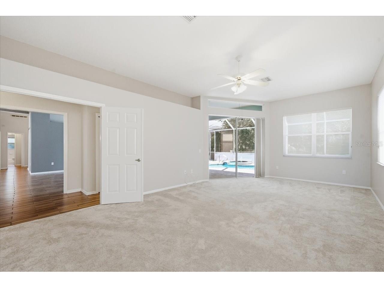 8402 Maybelle Drive Weeki Wachee FL 34613 W7887225 image41