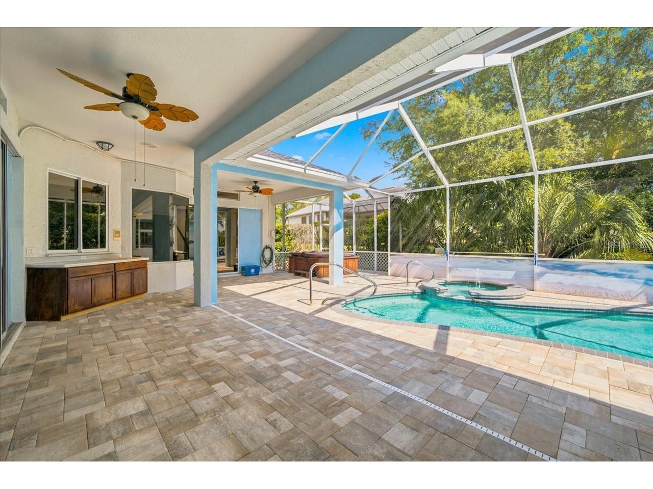 8402 Maybelle Drive Weeki Wachee FL 34613 W7887225 image64