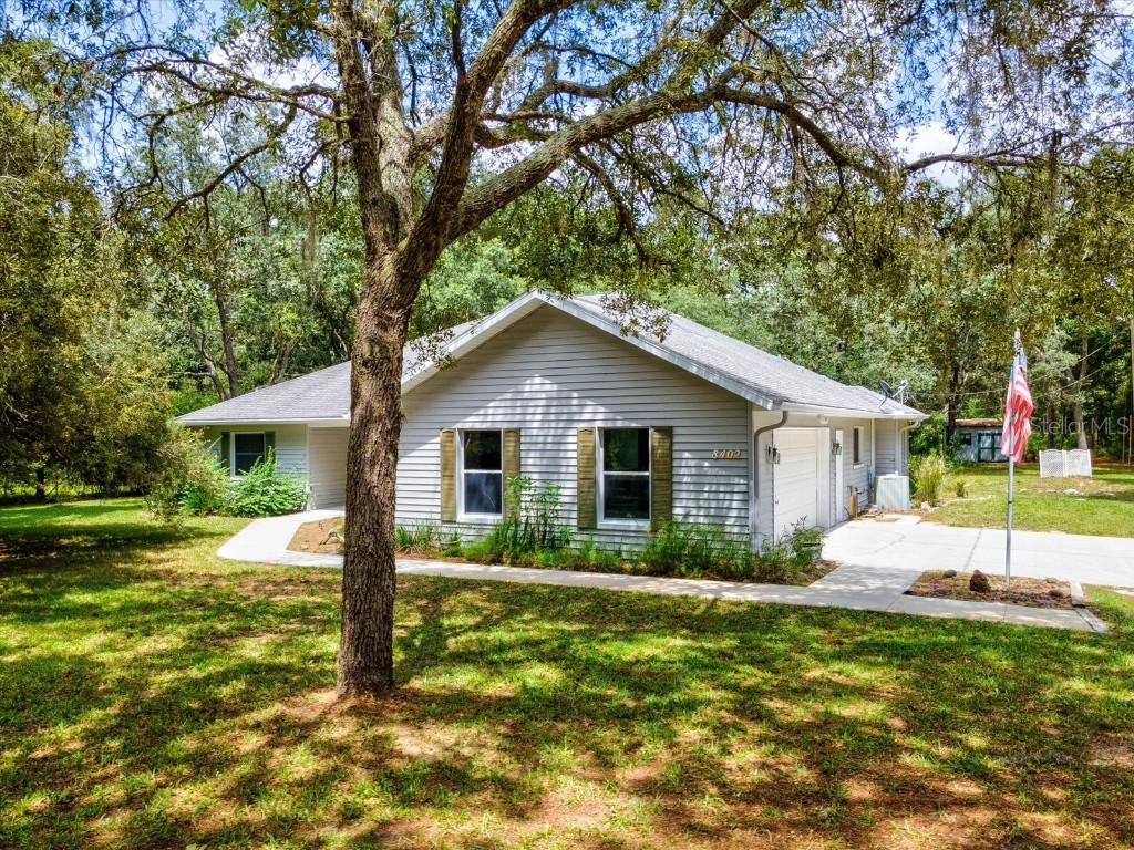 8402 Shaw Road Brooksville FL 34602 W7866972 image1