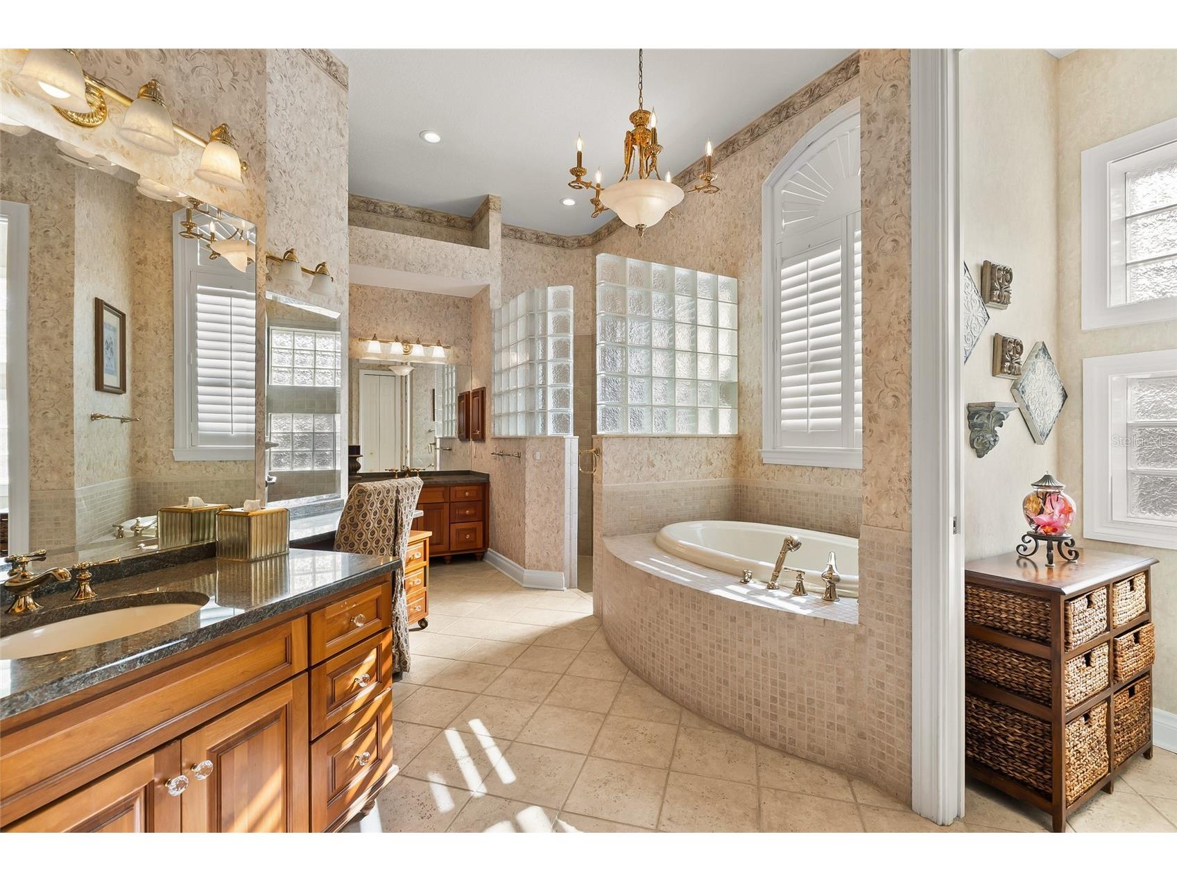 8402 Tallahassee Drive NE Saint Petersburg FL 33702 TB8468498 image30