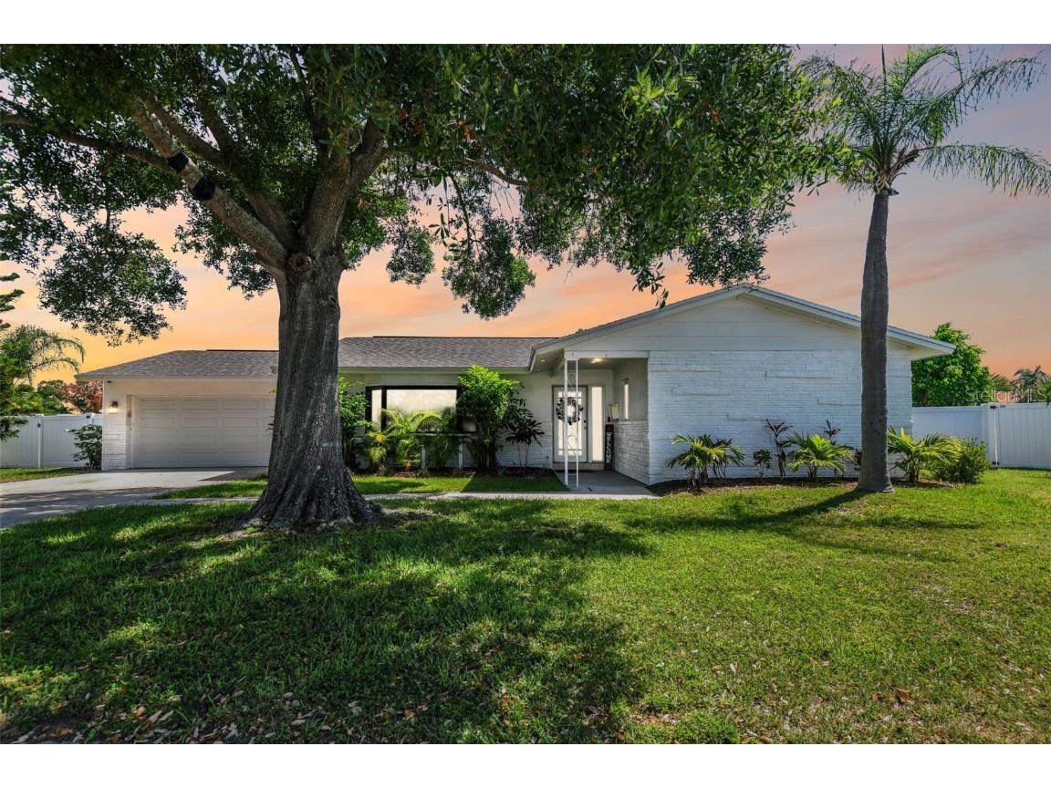 8403 Granite Place Tampa FL 33615 T3458008 image1