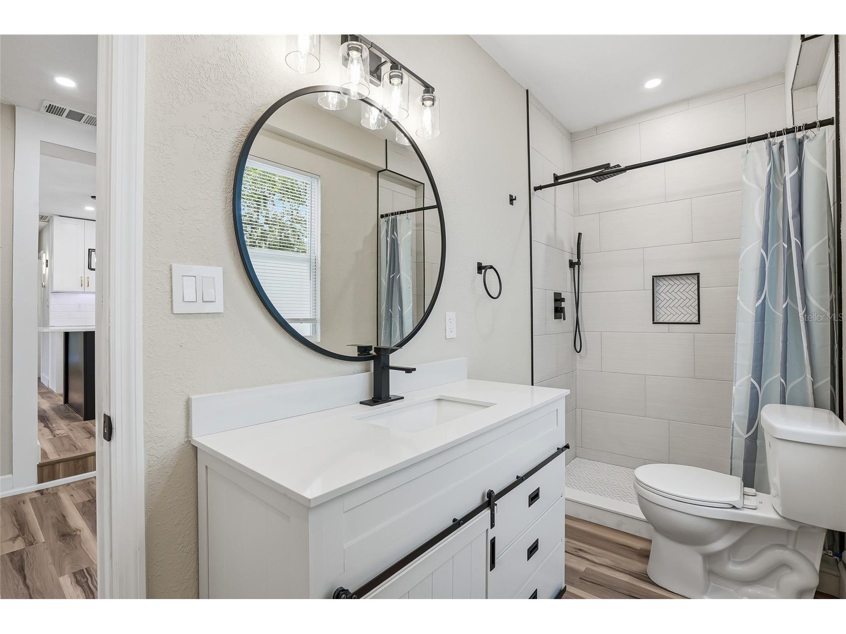 8403 N 46th Street Tampa FL 33617 O6409400 image31