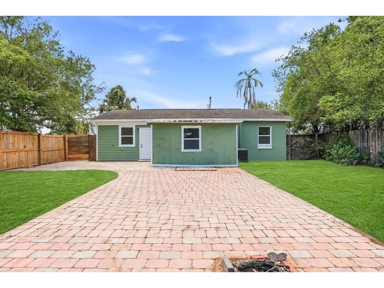 8403 N 46th Street Tampa FL 33617 O6409400 image37