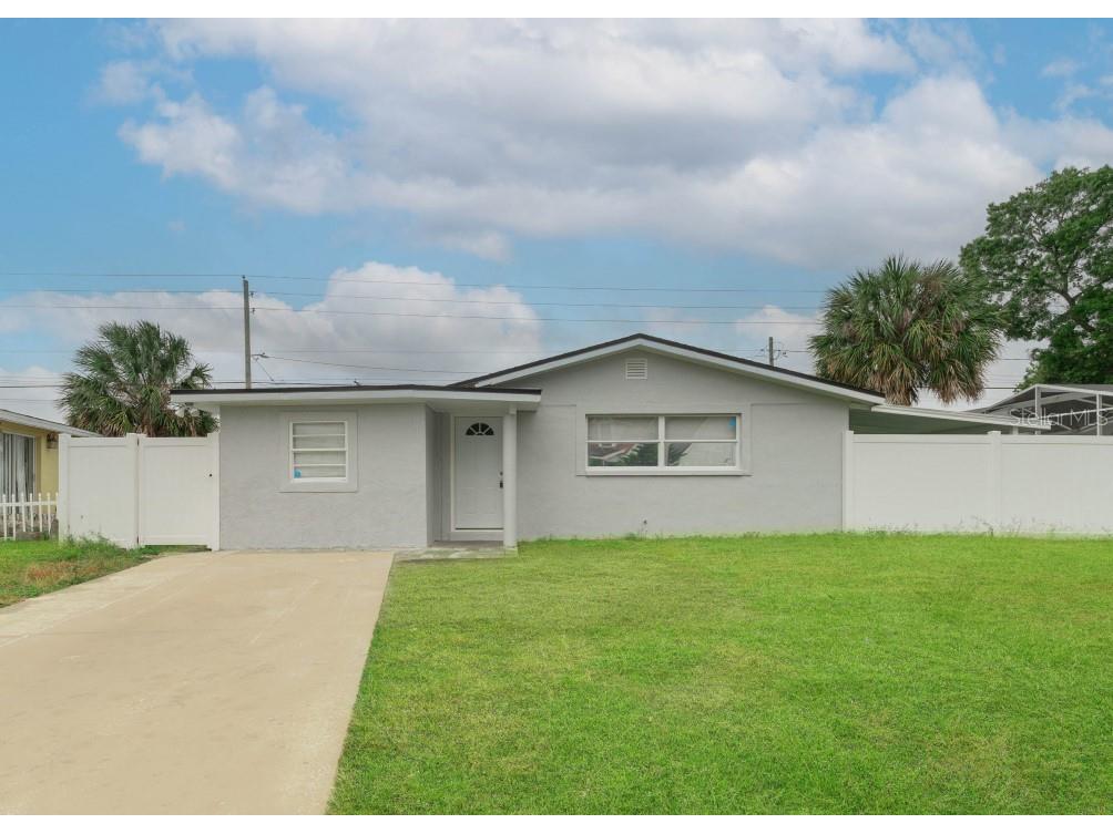 8403 Pinewood Street Tampa FL 33615 O6152243 image1