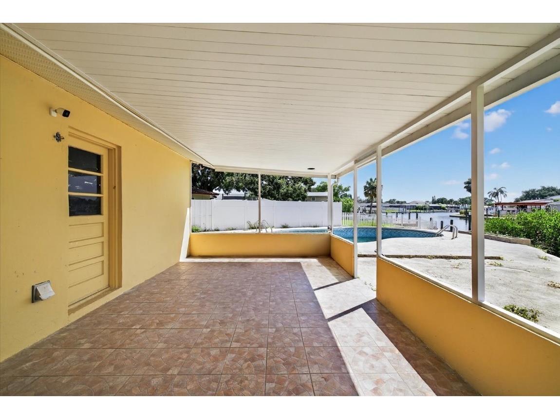 8403 Sandstone Court Tampa FL 33615 TB8411522 image13