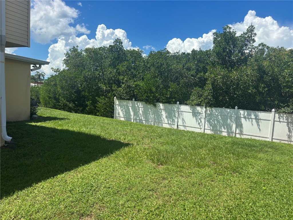 8403 Sandstone Court Tampa FL 33615 TB8411522 image16